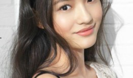 林允爆料机场视频播放,揭秘明星日常出行瞬间