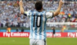 梅西女球迷爆料了吗视频,独家视频揭秘球星幕后生活